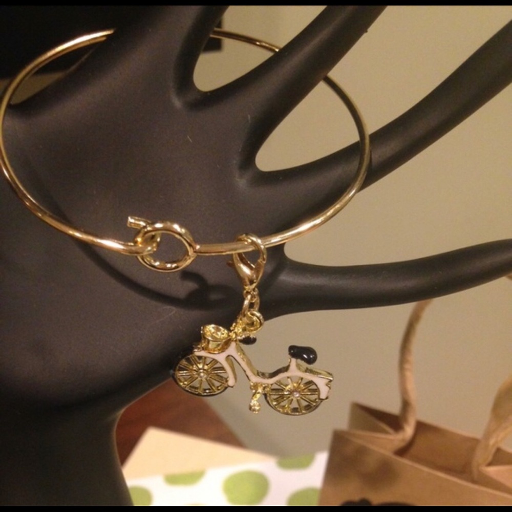 Bicycle bracelet with gift bag
